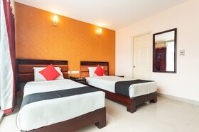Hotel Crystal Castle by OYO Rooms