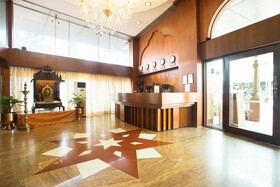 Hotel Crystal Castle by OYO Rooms