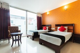 Hotel Crystal Castle by OYO Rooms