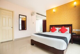 Hotel Crystal Castle by OYO Rooms
