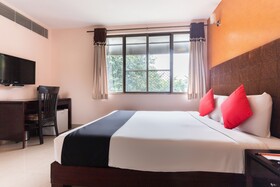Hotel Crystal Castle by OYO Rooms
