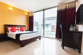 Hotel Crystal Castle by OYO Rooms