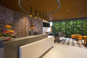 Hotel Fountain Tree By TGI