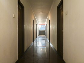 Hotel GMR 18 Grand by OYO Rooms