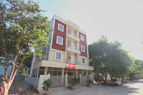 Hotel Home Comforts by OYO Rooms