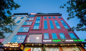 Hotel La Prosperite by OYO Rooms