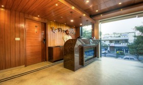 Hotel La Prosperite by OYO Rooms