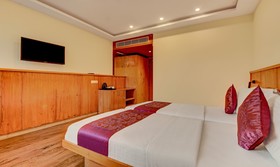 Hotel La Prosperite by OYO Rooms
