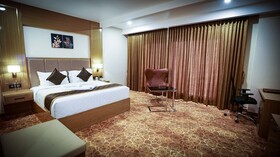 Hotel Leroy Grand - Yeshwanthpur