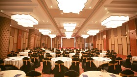 Hotel Leroy Grand - Yeshwanthpur