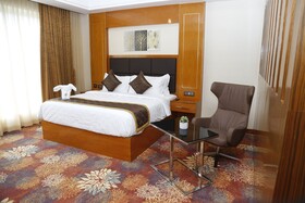 Hotel Leroy Grand - Yeshwanthpur