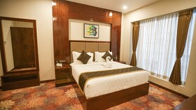 Hotel Leroy Grand - Yeshwanthpur