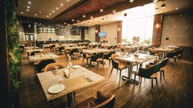 Hotel Leroy Grand - Yeshwanthpur