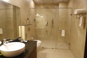 Hotel Leroy Grand - Yeshwanthpur