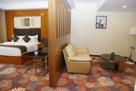 Hotel Leroy Grand - Yeshwanthpur