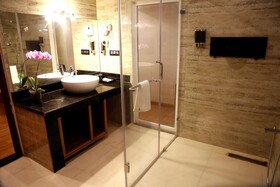 Hotel Leroy Grand - Yeshwanthpur
