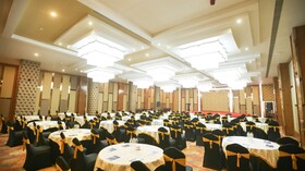 Hotel Leroy Grand - Yeshwanthpur
