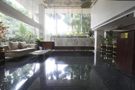 Hotel Monarch Stays