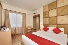 Hotel Nandhana Regent