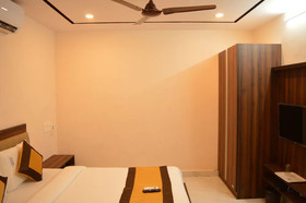 Hotel Plaza Residency