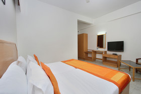 Hotel Sai Rennaissance by OYO Rooms
