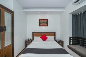 Hotel Sasya Homes