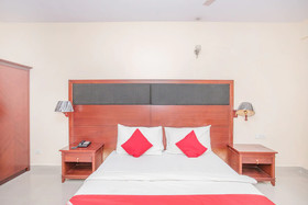 Hotel Sea Pearl by OYO