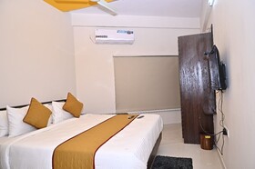 HOTEL SLN COMFORTS