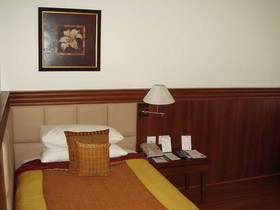 Hotel Southern Star Bengaluru