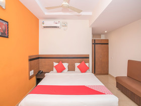 Hotel The Prince Gardenia by OYO Rooms