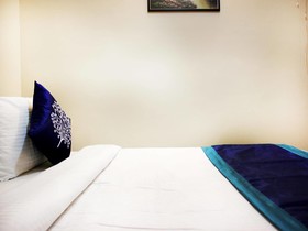 OYO Collection O Hotel Tiara Near Christ University