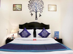 OYO Collection O Hotel Tiara Near Christ University