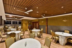 Hotel VBR Grand Inn