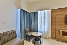 Hotel VBR Grand Inn