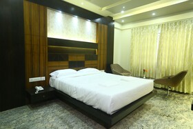 Hotel White Rock