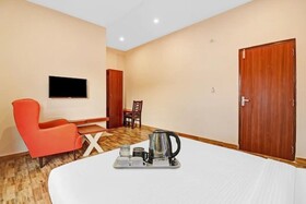 Iroomz Sri Udupi Park Suites Pmc