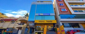 Jen & Jo Hotel By Fab