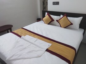 J K Inn Hotel by  Urban Express