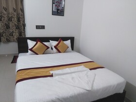 J K Inn Hotel by  Urban Express