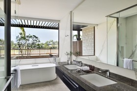Prestige Golfshire Club