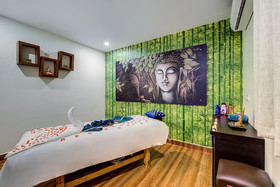 Kanaka Grand Hotel & Spa by OYO Rooms