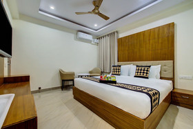 Kanaka Grand Hotel & Spa by OYO Rooms