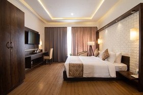 The Liverpool Hotel Red