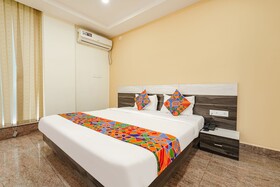FabExpress Lutino Homes