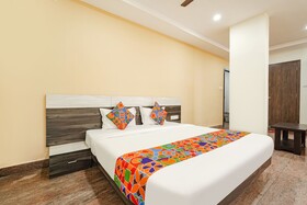 FabExpress Lutino Homes