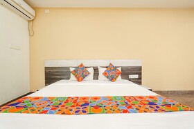 FabExpress Lutino Homes