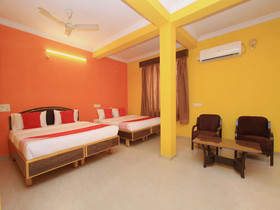 Majestic By OYO Rooms