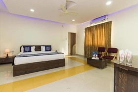 OYO Flagship 15444 Manasa Residency
