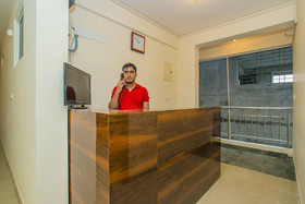 Maruthi Home Stays 2 By OYO Rooms