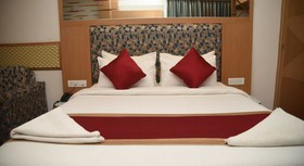 Maurya Hotel
